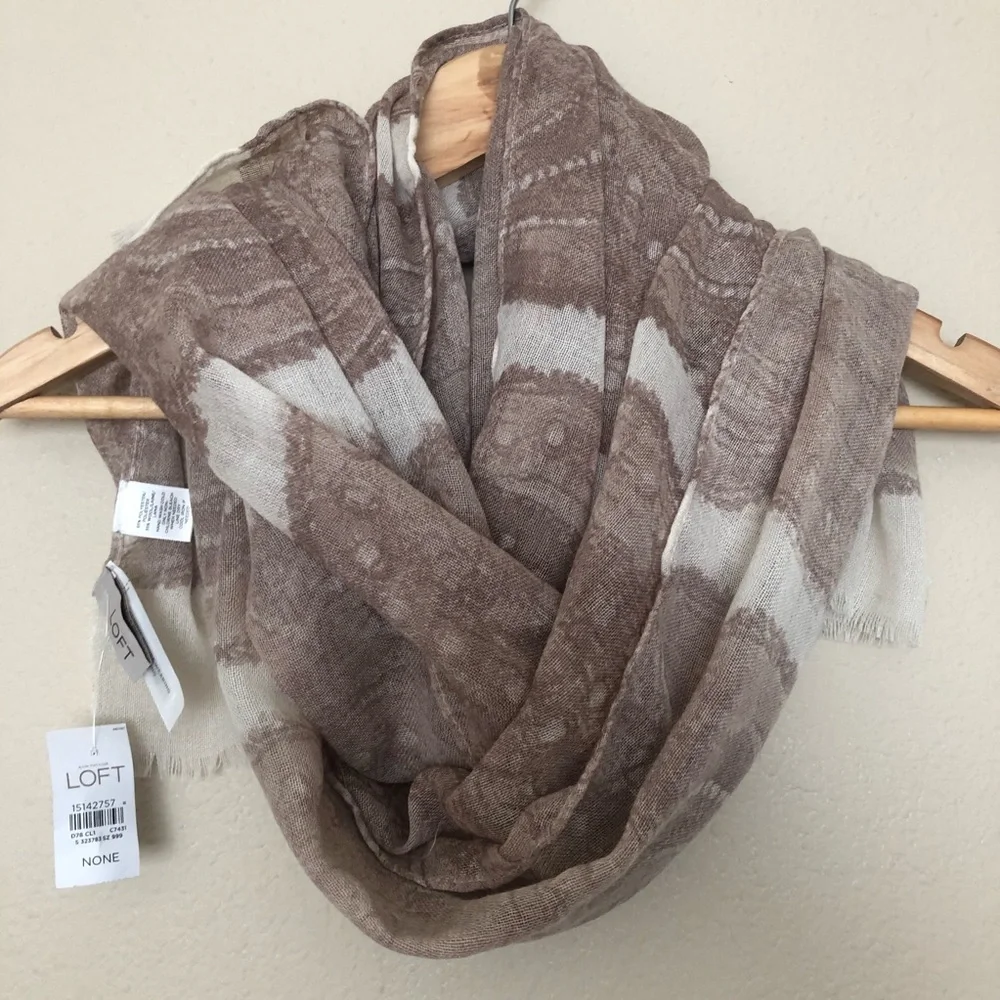 LOFT Neutral‎ Scarf